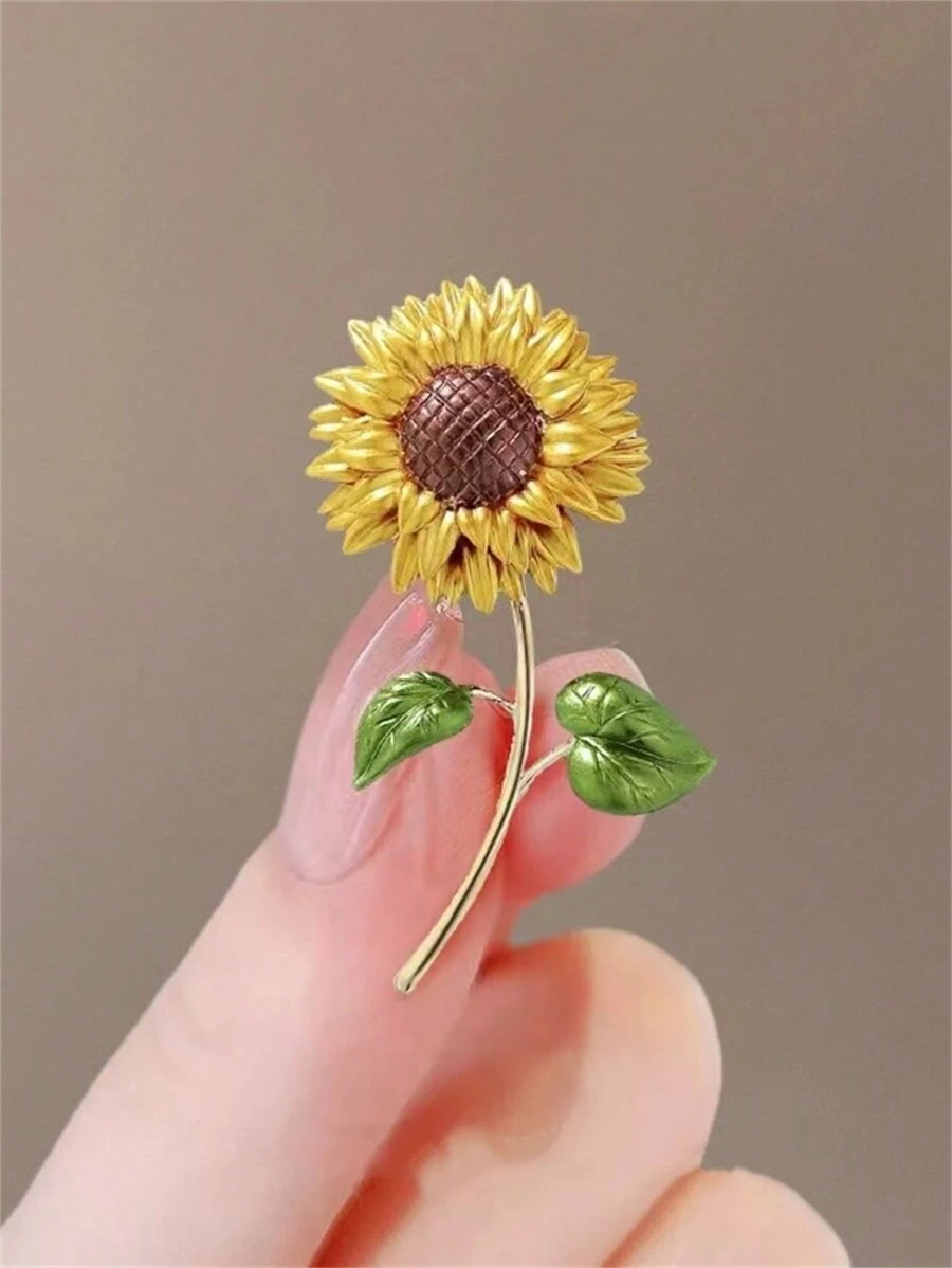 1pc Ladies' New Summer Sunflower Brooch, Inlaid With Rhinestones, Elegant Lapel Pin For Winning A Suit Decoration Badge Dress Accessories Pin For Clothes Bag Charm Backpack For School Office Accessories Shirts Jacket Jewelry Christmas Halloween Clothes Pin Funny Cute Teacher Gifts - Multicolor - View 1