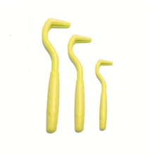 Juego de 3 herramientas efectivas para remover garrapatas y pulgas para perros - Herramienta de plástico para remover garrapatas que facilita la extracción de garrapatas y pulgas - Mantenga a su mascota segura y saludable