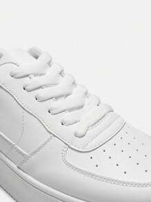 New Fashion Spring And Autumn Casual Sports Shoes, Thick Soled Elevator Sneakers For Teens And Skateboarding, White