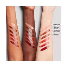 MAC Lustreglass Sheer-Shine Lipstick - 當地名人(焦橙色) - 查看 6