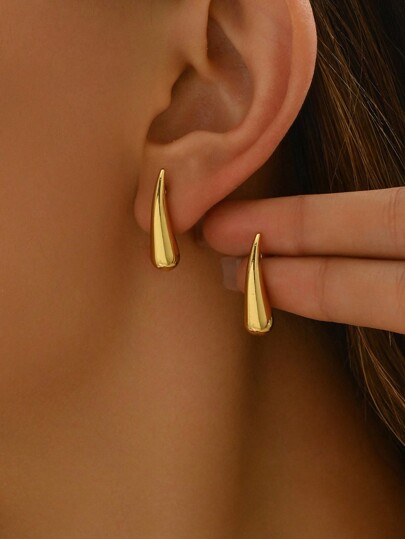 1 Pair Fashionable Long Comma Shaped Stainless Steel Earrings For Women, Simple And Versatile Hip-Hop Personalized Style To Celebrate Holidays