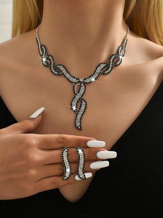 女性婚禮新娘珠寶套裝，豪華鑽石水滴葉片簇形項鍊和吊墜耳環，適用於生日、婚禮派對、母親節禮品套裝，新娘禮物