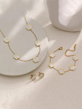 Gold Bangles, Stainless Steel Gold Five-Leaf Flower Necklace Earrings Set, Lucky Earrings, Lucky Necklace, Transfer Bracelet Set, Four-Leaf Clover Bracelet, Titanium Steel, Not Easy To Fade, Electroplated 18k, Suitable For Women's Daily Banquet Wear, Gold Bracelet, Stainless Steel Jewelry, Fashion Jewelry Set, Multi-Piece Set Valentines