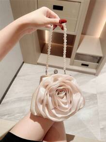 One Exquisite Flower Clutch Bag Made Of Faux Pearls For Dinner Party, White Color, Romantic Wedding Bag For Bride, Evening Handbag For Formal Parties, Chain Bag Valentines, Exquisite Floral Bag For Women