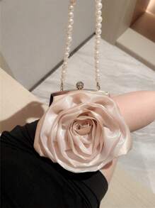 One Exquisite Flower Clutch Bag Made Of Faux Pearls For Dinner Party, White Color, Romantic Wedding Bag For Bride, Evening Handbag For Formal Parties, Chain Bag Valentines, Exquisite Floral Bag For Women