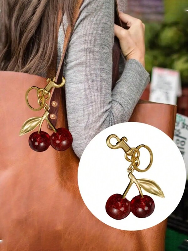 قلادة حقيبة كرز لامع مع حلقة مفاتيح وكليب - إكسسوار من الراتنج اللامع والمعدن للحقائب والأكياس هدية عيد الحب هدية تذكارية ملحقات السيارة جوتيك مدرسي Y2K إكسسوارات الحقيبة سلاسل الرقبة مع حامل الهوية ملحقات السيارة قلادة الحقيبة عيد الميلاد