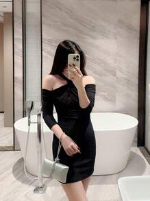 女性時尚閃亮鑽石裝飾的緞面手拿包，盒子形晚宴派對包，適用於年度會議、派對、迷你聖誕舞會、舞會、手提袋