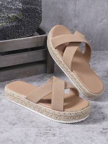 New Spring/Summer Style Women's Flat Sandals, Women's Cross Strap Sandals, Women's Comfortable Outdoor Holiday Sandals - Apricot - View 4