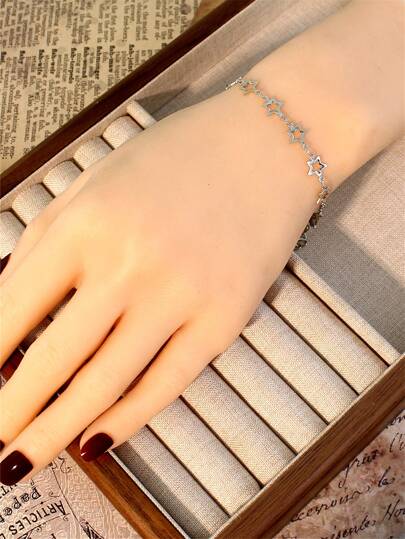 1入組時尚鏤空星形裝飾手鏈適合女士日常裝飾