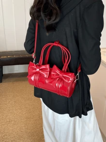 حقيبة يد دائرية خفيفة ومميزة بتصميم صيفي أحمر بالعقدة الزخرفية، مناسبة للفتيات الصغيرات للسفر والحفلات