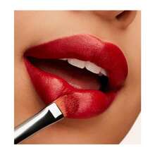 MAC Lustreglass 透亮唇膏 - Glossed And Found(中調紅色帶紅色珠光) - 查看 4