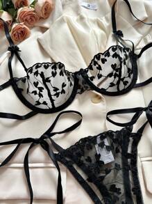 Conjunto de lencería sexy para mujer, sujetador transparente de 2 piezas con bordado de corazón negro clásico, íntimo, adecuado para luna de miel, club nocturno, cita