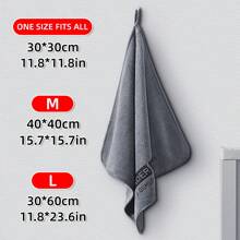 منشفة غسيل السيارة قصيرة مخملية فائقة الامتصاص وغير مُنتِفِرة، قماش سميك لتنظيف السيارة (نمط حرف عشوائي حسب دفعة الإنتاج)