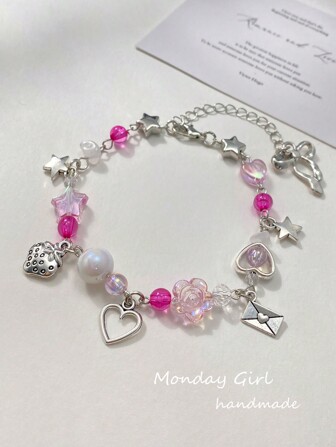 1 pièce Bracelet en forme d'enveloppe artisanal en perles naturelles doux et cool pour les femmes, avec pentagramme, perles rondes, fleurs roses, cœur, étoile, fraise et nœud papillon. Convient pour le port quotidien et les fêtes. Saint-Valentin