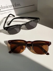 2 cặp kính thời trang nam gọng nửa vuông tối giản kiểu retro, phụ kiện đi biển thường ngày, tạo nên phong cách đường phố, phù hợp để phối cùng áo len, áo khoác, áo hoodie, áo liền quần, quần da và quần cargo, lý tưởng cho kỳ nghỉ hè ở bãi biển, các hoạt động ngoài trời và du lịch. - Nhiều màu - Xem 2