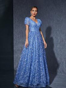 V-Neck Embroidered Lace Short Cross Sleeve High-End Evening Dress