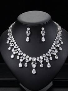 1 set/3 pièces Collier et boucles d'oreilles en zircone cubique de cuivre de mode européenne et américaine pour mariage ou soirée, bijoux haut de gamme avec décoration en goutte d'eau pour vêtements festivaliers femmes