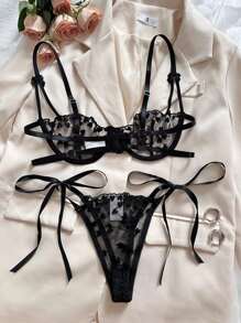 Conjunto de lencería sexy para mujer, sujetador transparente de 2 piezas con bordado de corazón negro clásico, íntimo, adecuado para luna de miel, club nocturno, cita