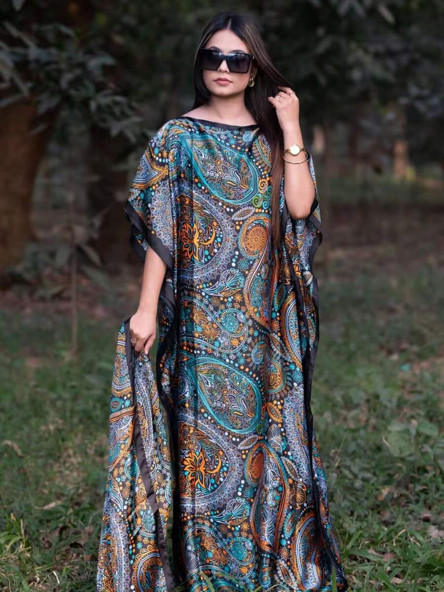 1pc Women Beach Accessories Green Paisley Printed Silk Imitation Sunscreen Elegant Long Robe, Suitable For Beach Vacation And Travel Accessories Women - Multicolor - View 1