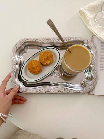 1pc Simple And High-End French Vintage Tray, Embossed Metal Floral Pattern Platter, For Serving, Restaurant And Commercial Storage Rectangular Plate, Snack And Tea Tray Christmas Gift