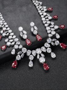 1 set/3 pièces Collier et boucles d'oreilles en zircone cubique de cuivre de mode européenne et américaine pour mariage ou soirée, bijoux haut de gamme avec décoration en goutte d'eau pour vêtements festivaliers femmes