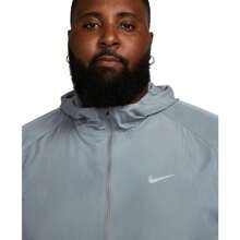 Nike Miler Boyfriend Style Men's Repel Running Jacket