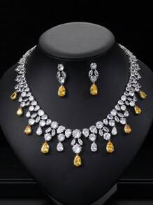 1 set/3 pièces Collier et boucles d'oreilles en zircone cubique de cuivre de mode européenne et américaine pour mariage ou soirée, bijoux haut de gamme avec décoration en goutte d'eau pour vêtements festivaliers femmes
