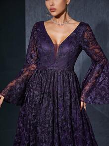 V-Neck Embroidered Lace Sexy Trumpet Sleeve High-End Evening Dress - Purple - View 6