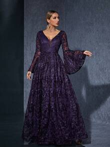 V-Neck Embroidered Lace Sexy Trumpet Sleeve High-End Evening Dress - Purple - View 3