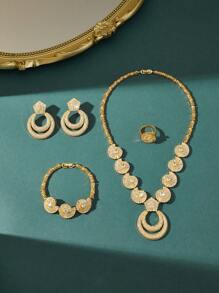 4pcs Luxury Fully Paved Rhinestone Wavy Pendant Jewelry Set Includes Necklace, Earrings, Ring, Bracelet - Suitable For Girlfriend, Gift, Formal Event, Wedding Dress Accessories