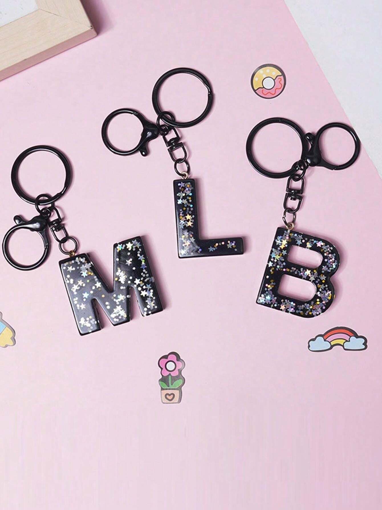 Porte-clés Lettre Initiale K Avec Paillettes Et Papillon - Résine époxy, Environ 11,5 Cm - Cadeau Pour Fille, Femme