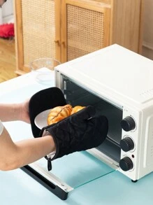 4 STUKS Effen Kleur Keuken Huishoudelijke Ovenwanten en Isolatiemat Set Hittebestendige Bak- en Kookhandschoenen Hittebestendige Magnetron Ovenwanten en Potmat