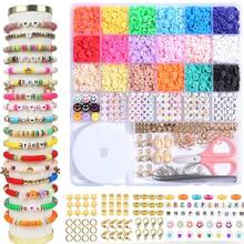 Kit de fabricación de pulseras con cuentas de arcilla para principiantes de 13000piezas/10600piezas/8800piezas/6000piezas/5100piezas/3500piezas/2400piezas/2000piezas, kit de amistad universitaria con letras, que incluye colgantes y cordón elástico, kit de pulsera de letras de cuentas DIY, regalo para fiesta
