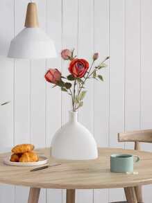 1 pièce Vase d'arrangement de fleurs de style nordique INS pour la décoration de la table de salon du meuble TV, vase de fleurs hydroponique blanc de style européen et minimaliste pour insérer des fleurs, décoration de tulipe pour une table de salle à manger et salon design unique