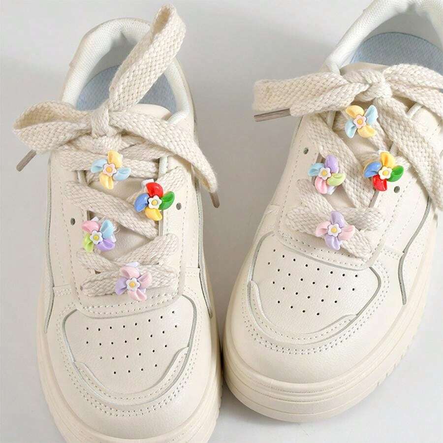 5 Sets Of Chinese Style Cartoon Cute Shoelace Pendants, Decorative