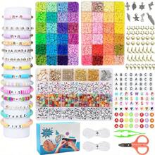Kit de fabricación de pulseras con cuentas de arcilla para principiantes de 13000piezas/10600piezas/8800piezas/6000piezas/5100piezas/3500piezas/2400piezas/2000piezas, kit de amistad universitaria con letras, que incluye colgantes y cordón elástico, kit de pulsera de letras de cuentas DIY, regalo para fiesta