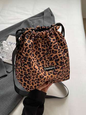 TIANDINGYU New Fashion Large-Capacity Lightweight Drawstring Bucket Bag For Women, Crossbody