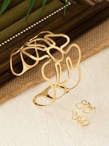 2入組時尚花形中空手環及戒指套裝，女性完美禮物 - 金黃色 - 查看 5