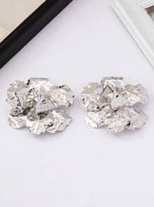 1 paire de boucles d'oreilles à clou/clips pour femmes de style vintage exagéré avec pendentif fleur texturée et pliée géométrique (style européen et américain) Valentin