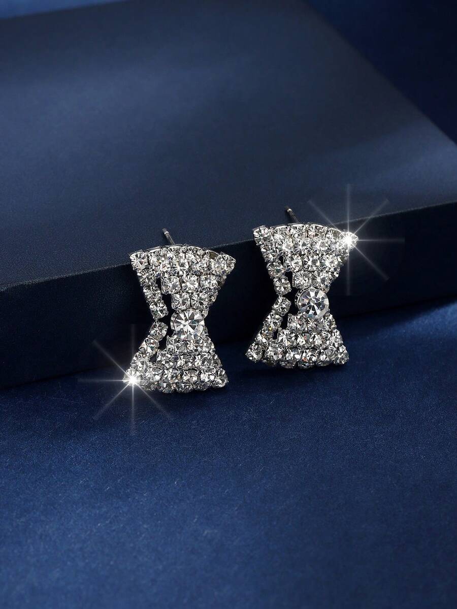 1pair Bowknot Earrings With Full Rhinestone Decoration, Elegant & Glamorous Ear Studs From Ocean Collection For Summer Beach Parties - White - View 1
