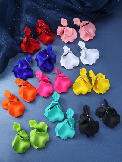 2 مجموعة أقراط وأقراط نرجس اكريليك طويلة، أقراط كبيرة مبالغ فيها بشكل الزهور مع شرابات نباتية، للنساء والفتيات في عيد الحب