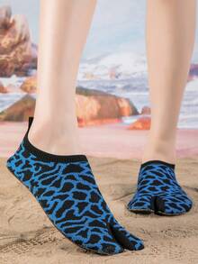 無性別戶外溯溪水鞋，赤腳潛水、游泳、水上運動專用- 室內運動鞋，具靜音柔軟防滑底，適用於家庭訓練、跑步機、瑜珈和跳繩 - 黑寶蘭 - 查看 4