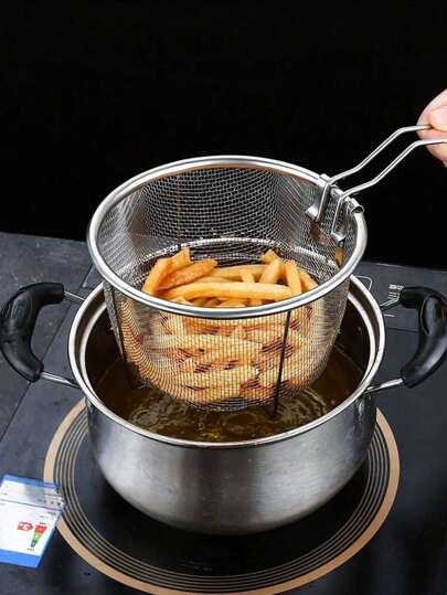1pc Stainless Steel Frying Basket With Long Handle, Frying Pan Strainer, Foldable Frying Basket, Lo Mein Basket, French Fries Frying Basket, Suitable For Pan Fries, Onion Rings, Turkey Chicken, Lo Mein, Blanching Vegetables , Fried Dumplings, Kitchen Cooking Tools, Bars, RV Gadgets, Colander Frying Tools,Kitchen,Kitchen Items,Food,Cooking,Camping,Vacation,Beach,Room Decor,Organizer,Party,Travel.