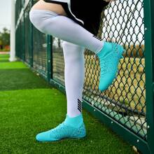 1 đôi giày bóng đá cổ cao cho nam | Thiết kế giày đinh FG | Mặt trên bằng da PU | Kiểu dáng nhiều màu | Đế cao su | Sử dụng trong trận đấu chuyên nghiệp | Thích hợp cho sân cỏ ngắn, lầy lội - Màu xanh bạc hà - Xem 2