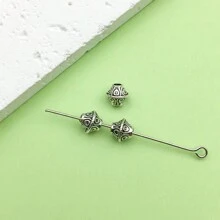 Bộ 50 Hạt Cổ Bạc Rời Hợp Kim Miếng Đệm Hạt Có Lỗ Mũ Hạt Kim Loại Hạt Bạc Cổ Miếng Đệm Thủ Công Cho Vòng Tay Vòng Cổ Hàng Thủ Công Trang Sức DIY Craft - Màu Bạc Cổ - Xem 17