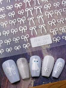 閃閃發光卡通貓指甲貼：自粘式，光澤樹脂材料，完全衛生，一次性使用，非常適合年輕女孩和女性DIY美甲 - 銀色 - 查看 8