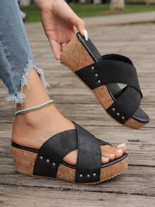 Korean Style Peep-Toe High Heel Slippers For Women, Summer Thick Bottom Chunky Heel Rivet Crossed Strap Suede Platform Sandals - Black - View 6