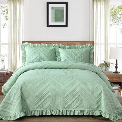 3 Piece Quilt Set Queen King Size, Green Ruffled Lightweight Soft Bedspread Coverlet, Basket Weave Quilted Blanket Thin Quilt Bed For All Season (1 Quilt, 2 Pillow Shams),Wedding Items,Valentines Day Home Bed Room Decor,Mothers Day Gift,All Season