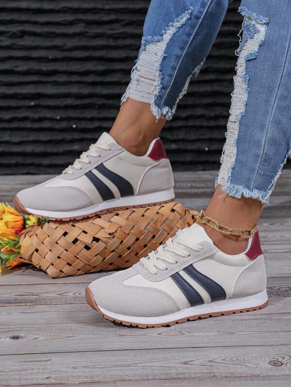 SHIHUA Zapatos deportivos de lona para mujer estilo europeo, llegada nueva 2024, zapatos de ligeros y casuales con estilo vintage