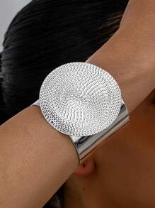 1 Vòng tay nữ hình tròn lớn thời trang tối giản hợp thời trang - Bạc - Xem 13